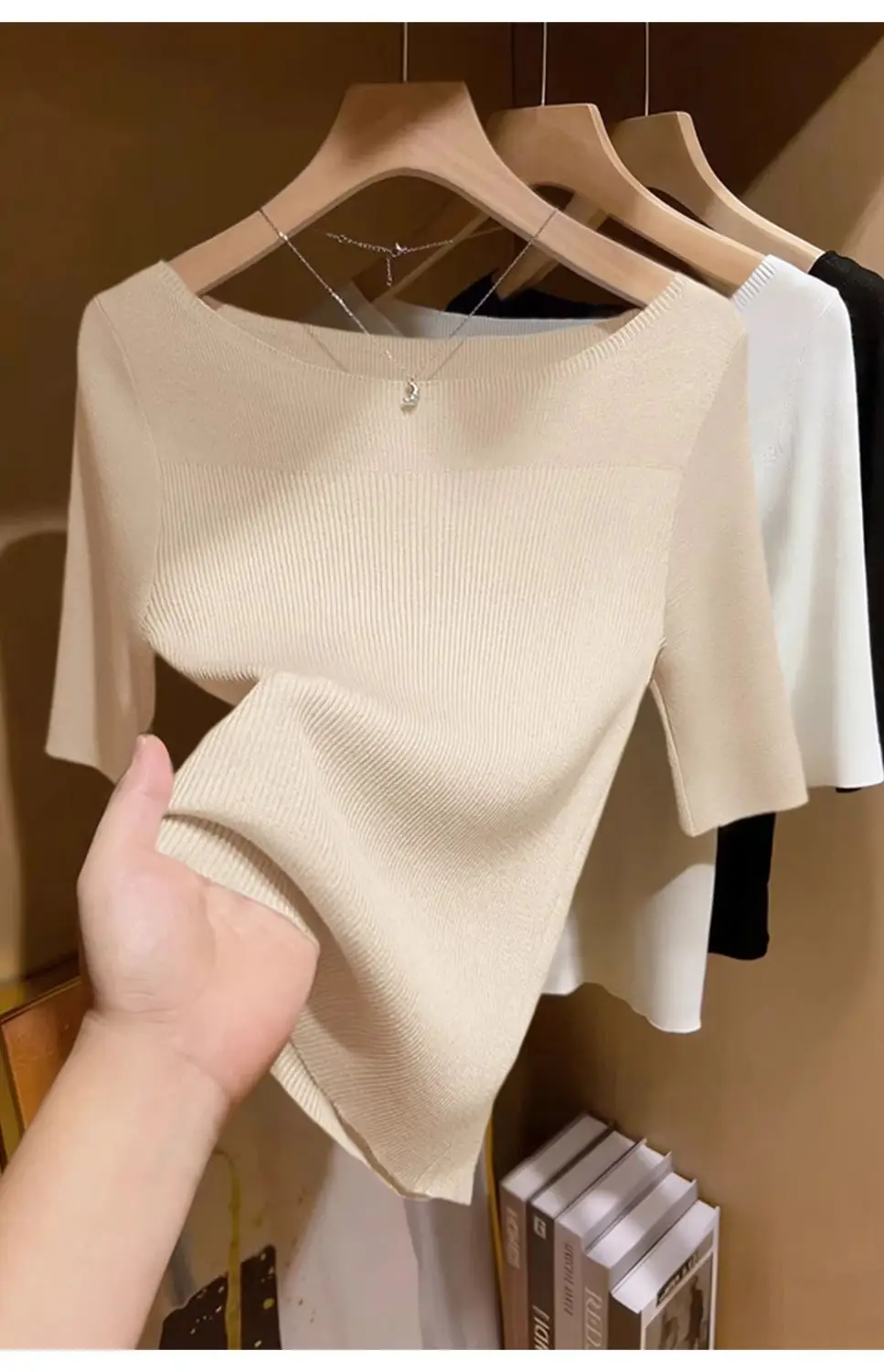 French-Style Light-Colored Off-The-Shoulder Slim-Fit Knit Top for Women, Spring and Summer, Half-Sleeve, Gentle Style, Base Shirt — feature 8