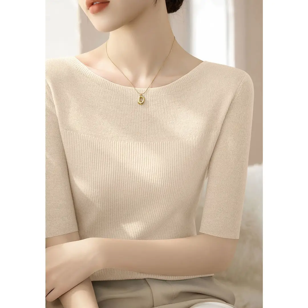 French-Style Light-Colored Off-The-Shoulder Slim-Fit Knit Top for Women, Spring and Summer, Half-Sleeve, Gentle Style, Base Shirt