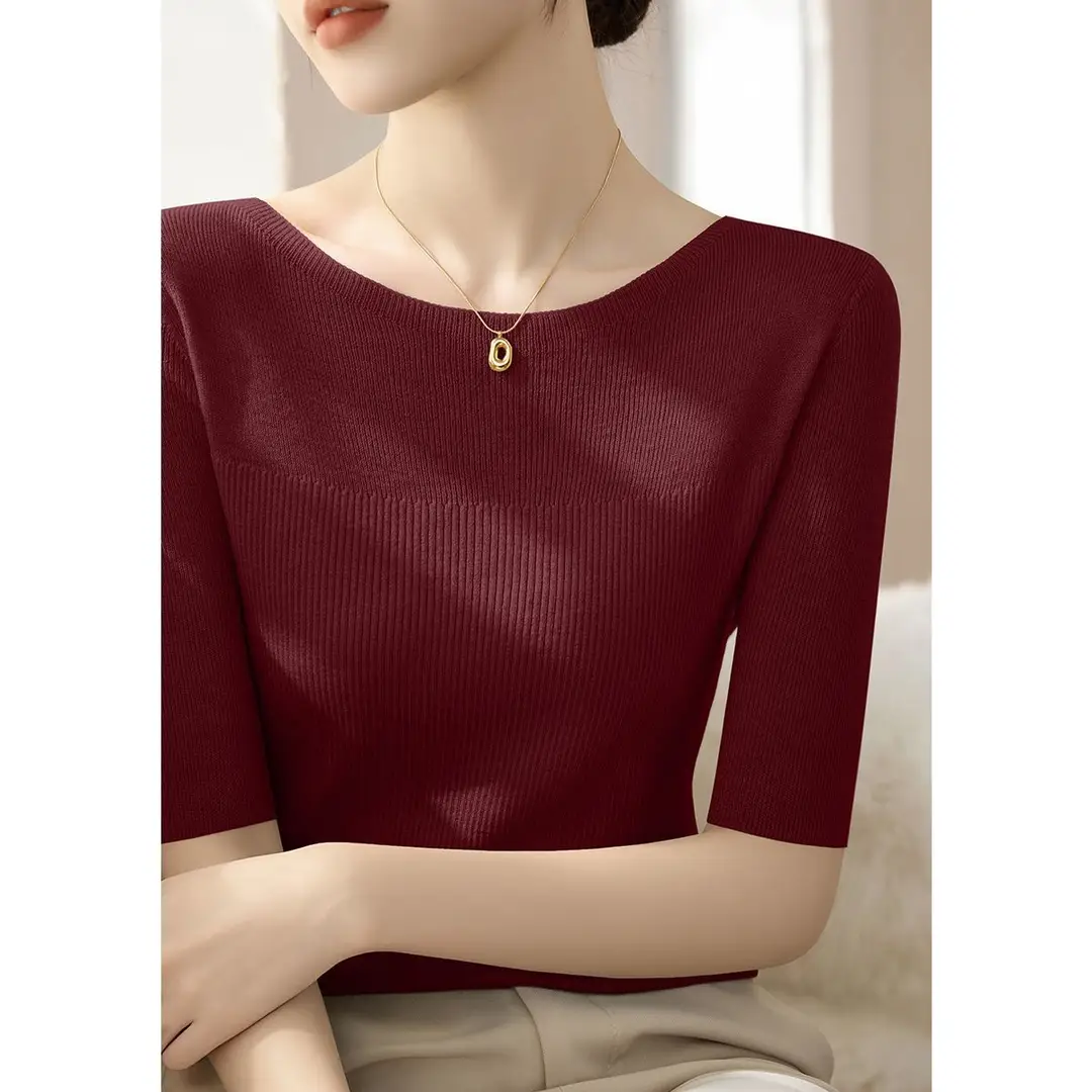 French-Style Light-Colored Off-The-Shoulder Slim-Fit Knit Top for Women, Spring and Summer, Half-Sleeve, Gentle Style, Base Shirt