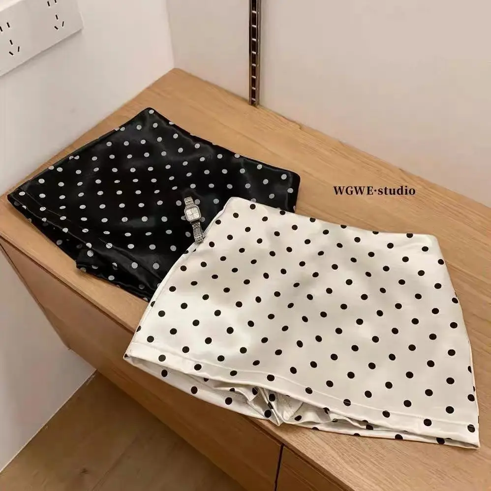 Elegant Satin Polka Dot Simple Skirt for Women, New Spring and Summer Style, Slimming Low-Waist Hip-Hugging Skirt, Age-Reducing A-Line Short Skirt