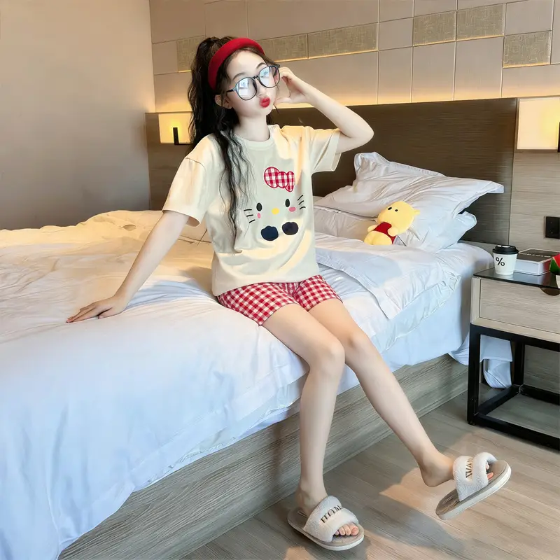 Girls' Pajamas Summer Children's Thin Short-Sleeved Shorts Set 2026 New Cartoon Style Home Wear for Older Girls