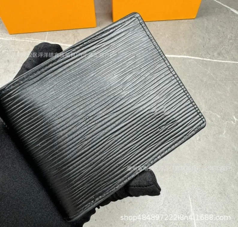 New Foreign Trade In-Stock Short Wallet with Multiple Card Slots, European and American Business Style, Thin, Multifunctional, Large Capacity Wallet for Men Q217