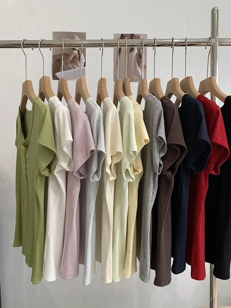 Omalai V-Neck Buttoned Short-Sleeved T-Shirt for Women 2026 Summer Slim Fit Stretchy Pure Color Top 7063