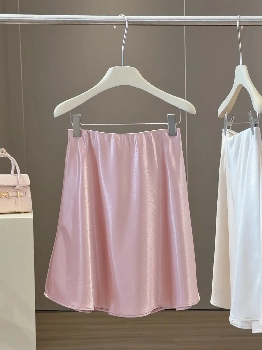 Elegant Satin Acetate Skirt for Women, Summer 2026, High-Waisted, Slimming, Drapey A-Line, Hip-Hugging Short Fishtail Skirt