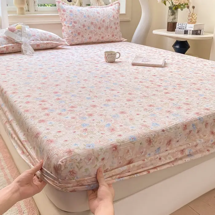 Class a Kapok Crinkled Gauze Double-Layer Gauze Fitted Sheet Mattress Protector Anti-Dirt Anti-Slip Protective Cover Single Piece Bed Cover Fitted Sheet Three-Piece Set