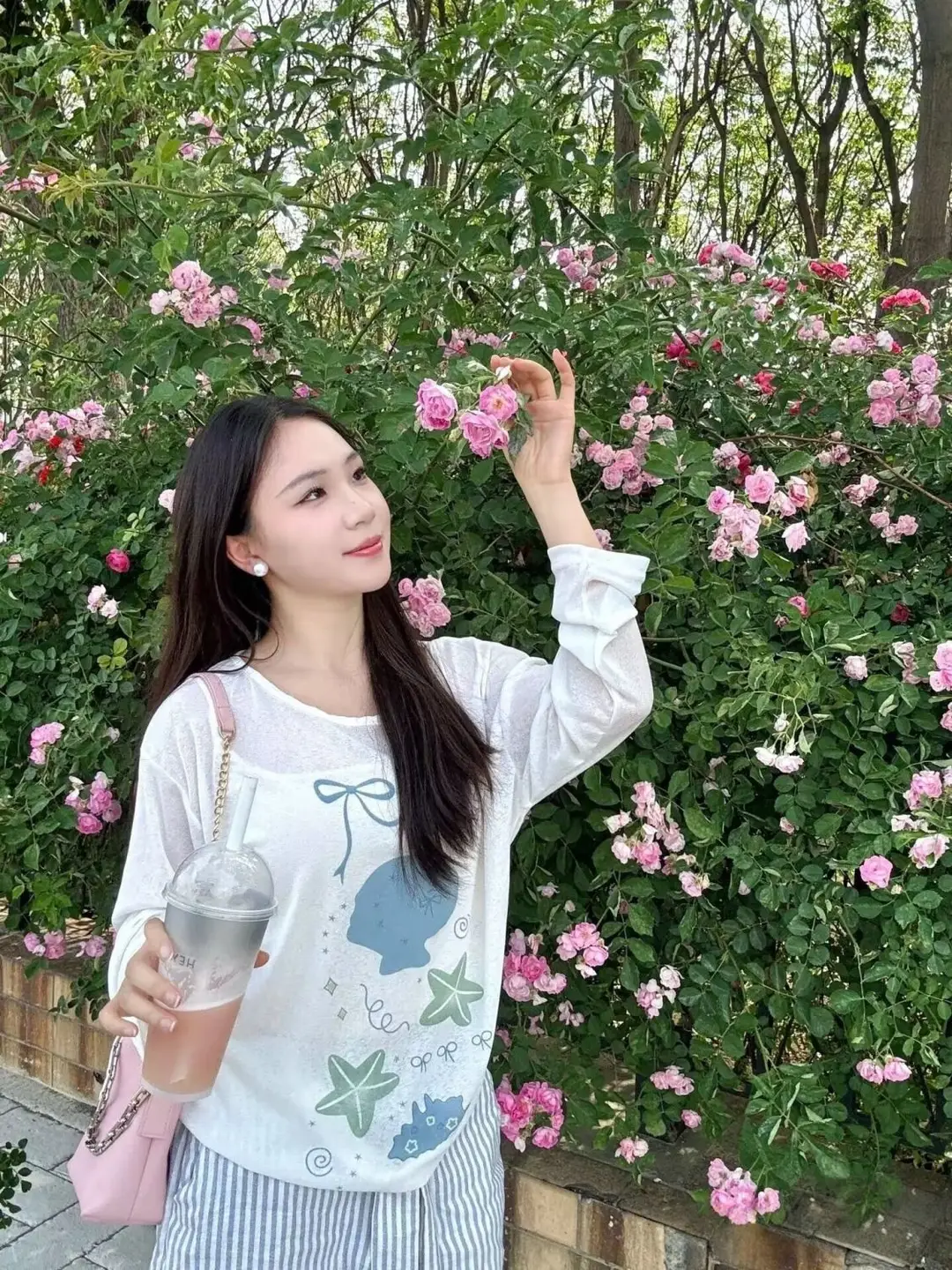 Sun Protection Cover-Up Long-Sleeve T-Shirt for Women, Unique Print, Summer Design, Stylish, Cute, Loose Fit, Versatile, Thin Top — feature 18