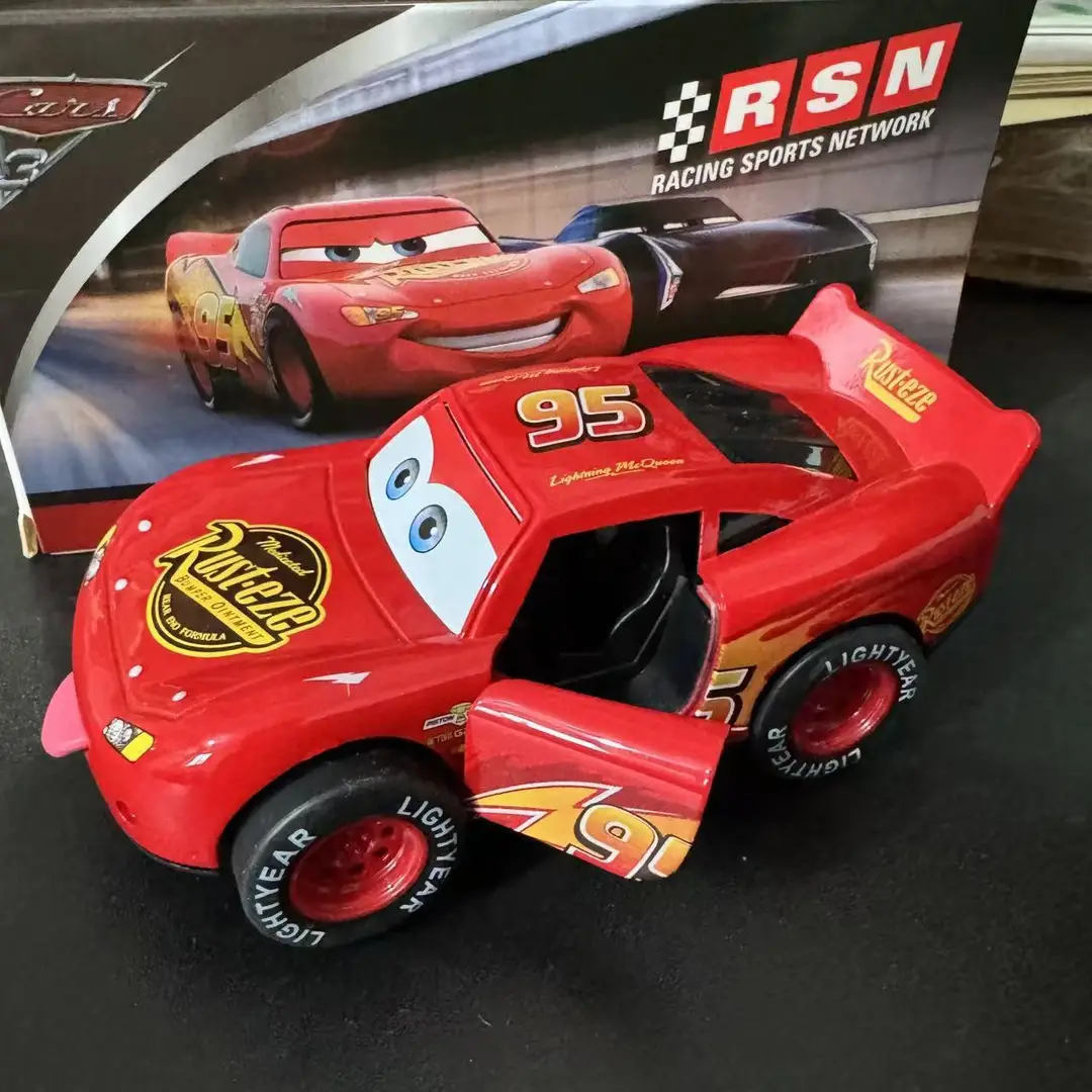 Cars Alloy Model Lightning Mcqueen with Sound and Light Functions 1/32 Scale Model Decoration Wholesale