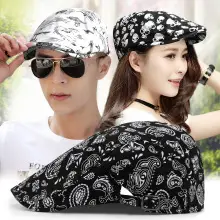 Full Sealed Men's and Women's Autumn and Winter Warm Cotton Houndstooth Beret Vintage Casual Cap Outdoor Hunting Hat — feature 5
