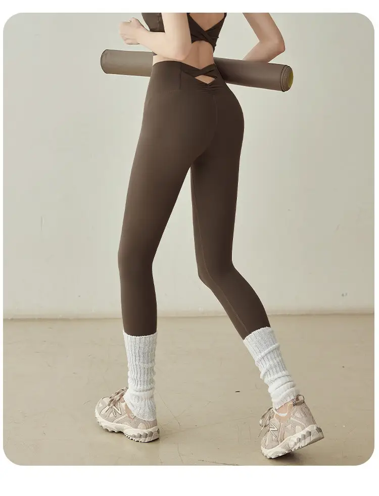 Plus-Size Women's Sports Suit 2026 New Yoga Outfit Fitness Running Sportswear Pilates Stunning Training Wear — feature 20