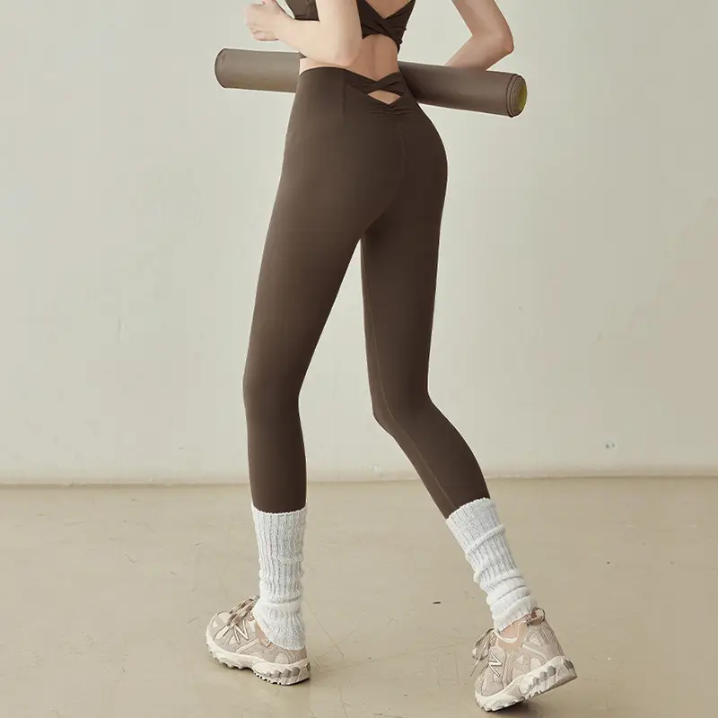 Plus-Size Women's Sports Suit 2026 New Yoga Outfit Fitness Running Sportswear Pilates Stunning Training Wear - Image 2
