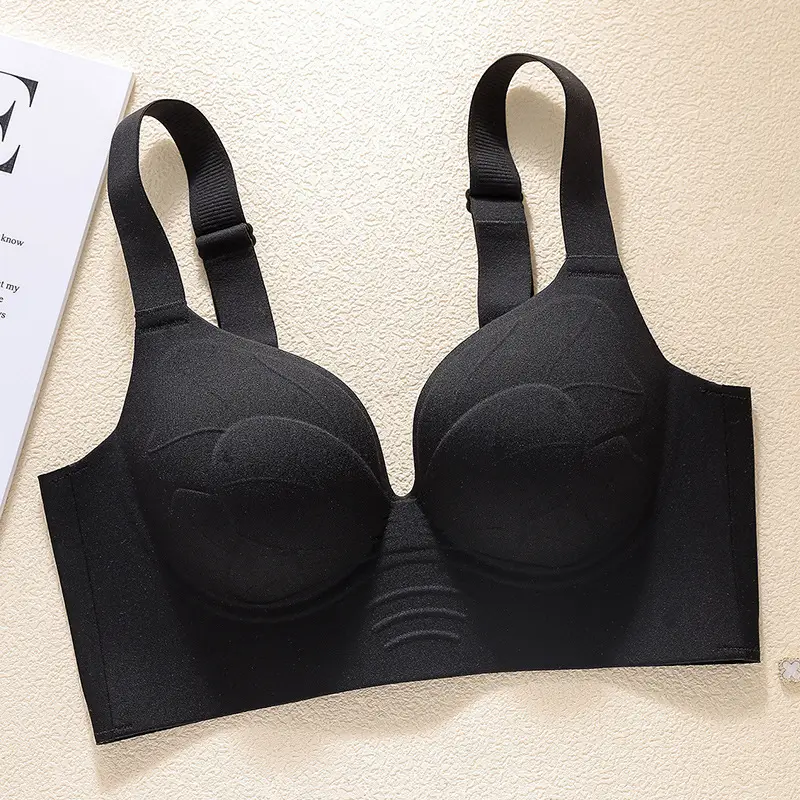 Plus-Size Thin Seamless Women's Bra for Large Busts, Minimizing Appearance, Gathering Side Breasts, Anti-Sagging, Outward Expansion Adjustment Bra — feature 24