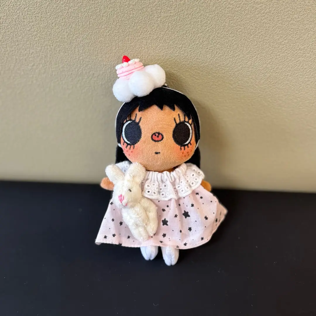 Original New Product Yuyu Cartoon Character Plush Toy Set, Cute Yuyu Art Exhibition High-Value Doll Outfit Replacement