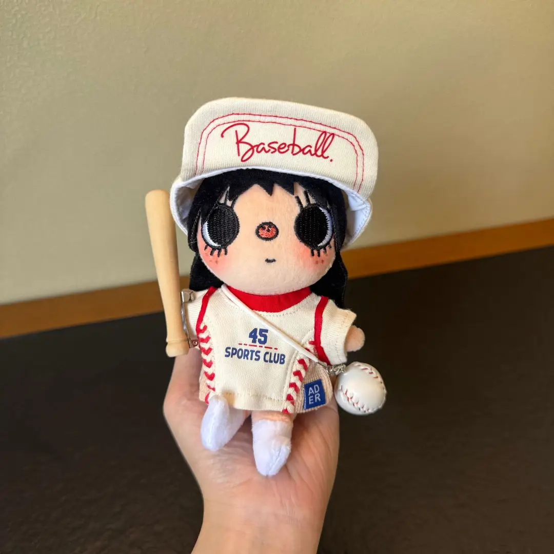 Original New Product Yuyu Cartoon Character Plush Toy Set, Cute Yuyu Art Exhibition High-Value Doll Outfit Replacement