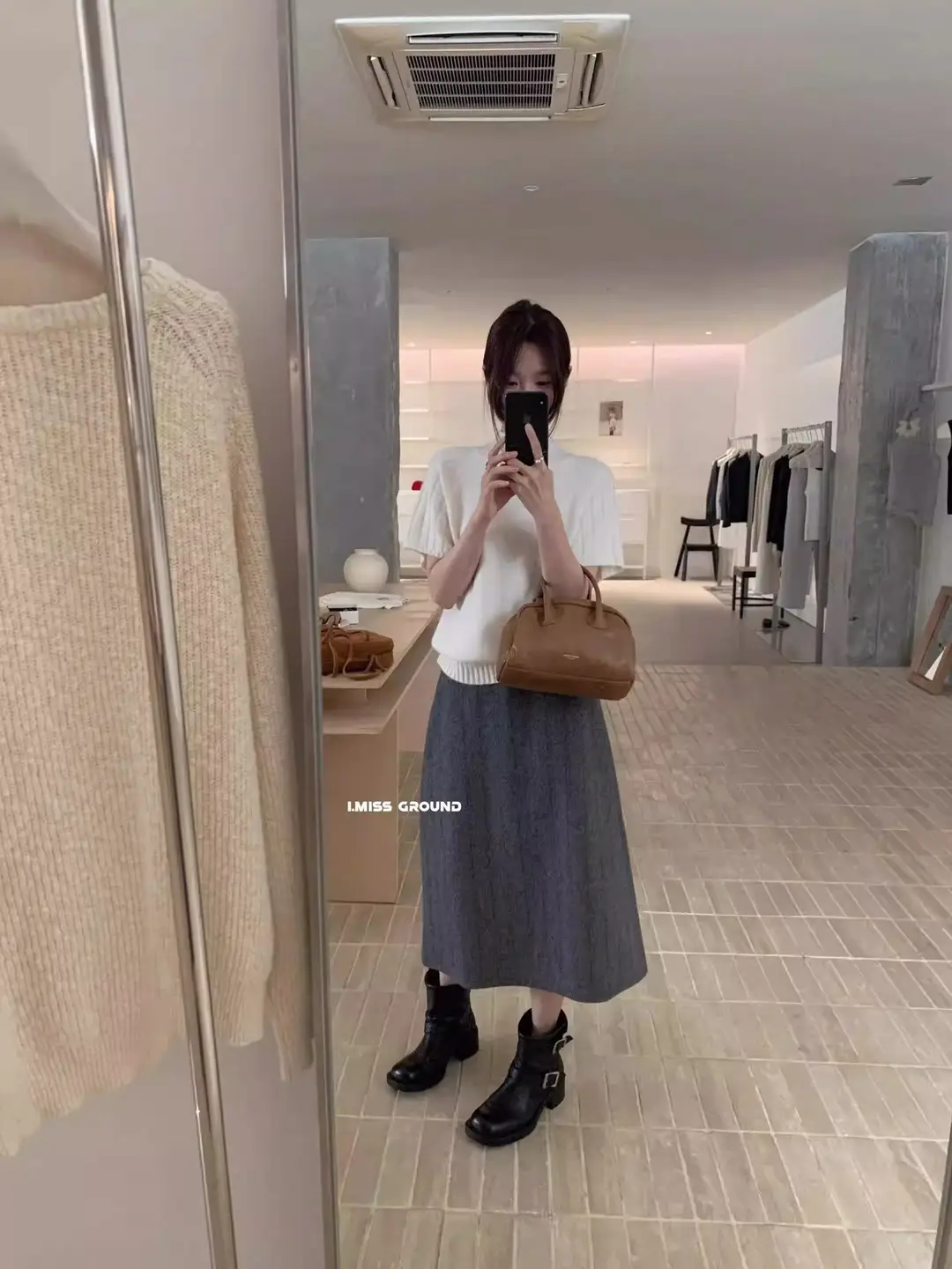 White Half-Turtleneck Sweater, Short-Sleeved Thickened Knitted Base Layer, New Autumn and Winter Style, Great for Layering, Very Stylish Top for Women — feature 15