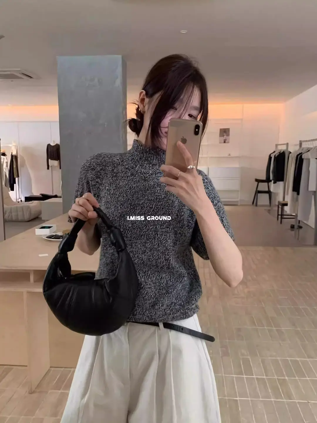 White Half-Turtleneck Sweater, Short-Sleeved Thickened Knitted Base Layer, New Autumn and Winter Style, Great for Layering, Very Stylish Top for Women — feature 2