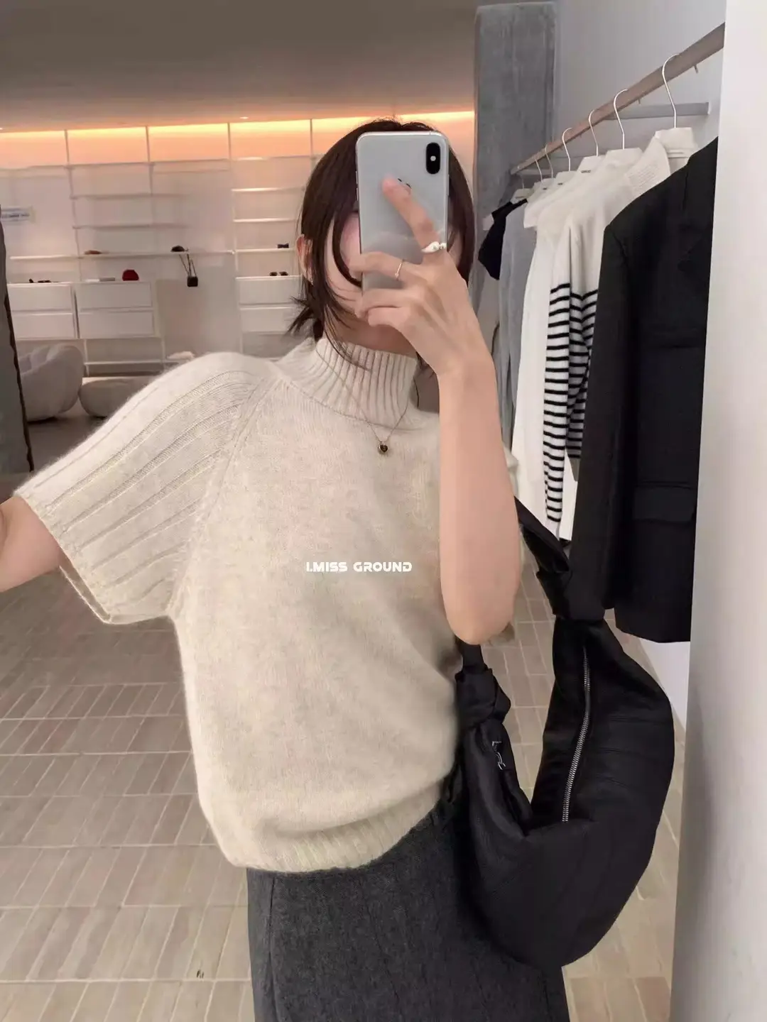 White Half-Turtleneck Sweater, Short-Sleeved Thickened Knitted Base Layer, New Autumn and Winter Style, Great for Layering, Very Stylish Top for Women — feature 9