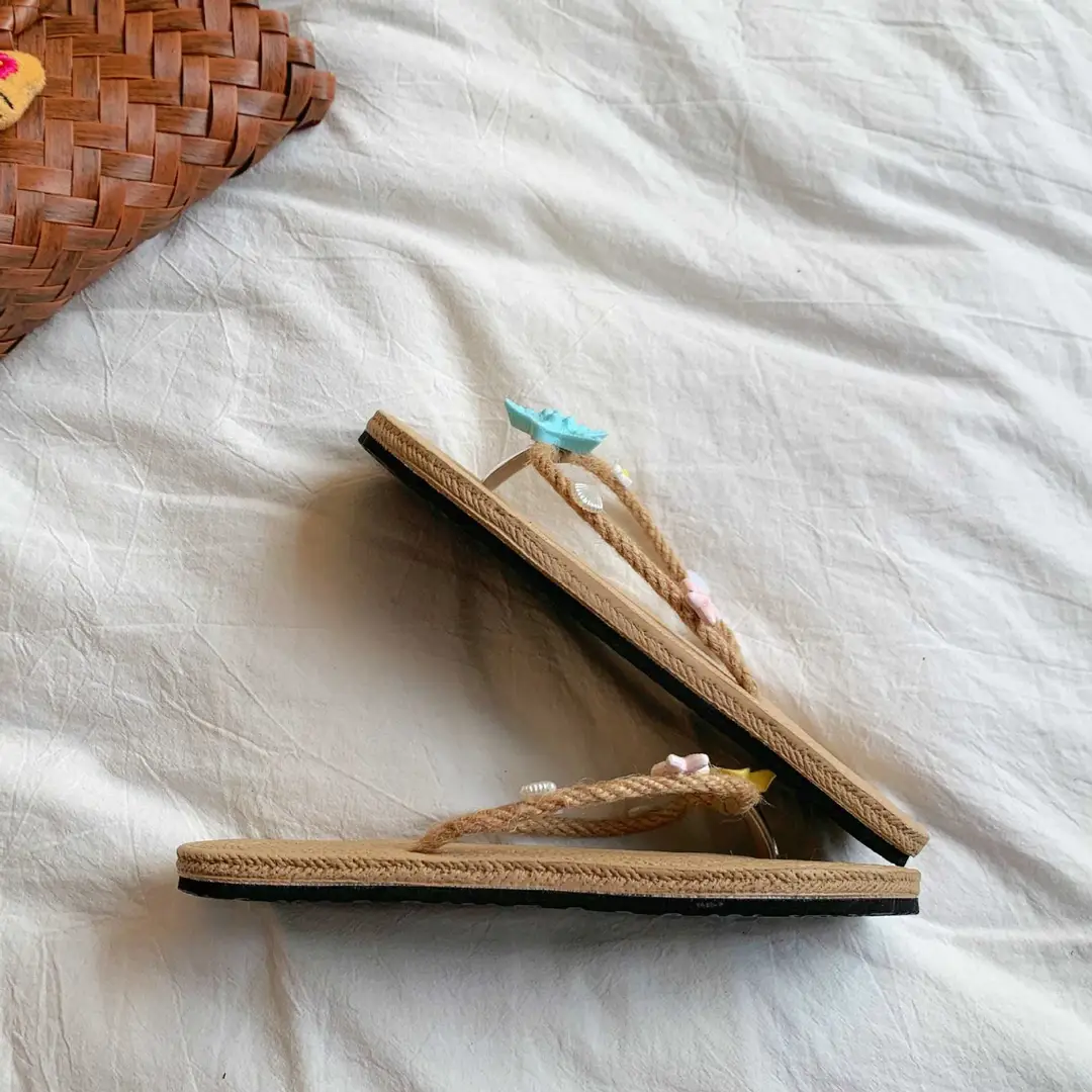 Xiaohongshu-Style Flip-Flops, Summer Seaside Vacation Style, Starfish Straw Beach Shoes, Flat Non-Slip Slippers, Sandals — feature 21