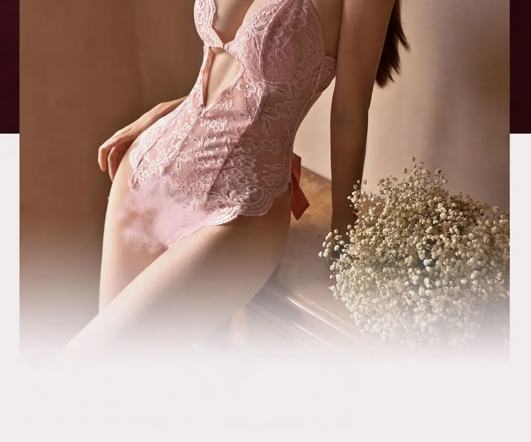 Sexy Women's Sleepwear with a High-End Feel, 2026 New Summer Pure Desire Lace Camisole Bodysuit, Slim-Fitting Loungewear — feature 2