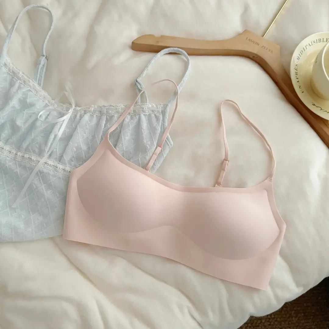 Summer Strapless Style Anti-Exposure Girl's Underwear, Seamless, Wireless, Anti-Sagging, Double-Row Buckle Bra, Thin Cup