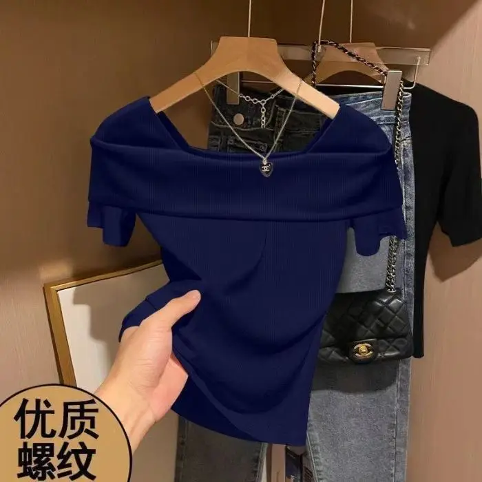 Off-The-Shoulder Short-Sleeve Women's T-Shirt That Reveals Collarbones, Summer 2026 New Style, Elegant Mature Style, Slim Fit Ribbed Short Top