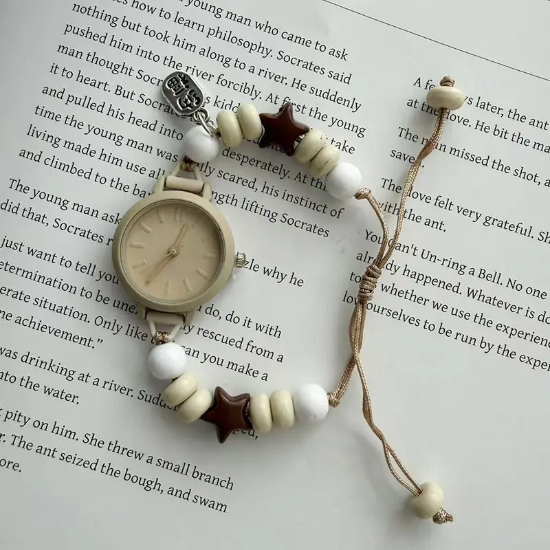 Sweet and Cute Star Chain-Style Watch for Girls, Unique and Non-Crowded Design, Adorable for Middle and High School Students, High Aesthetic Value