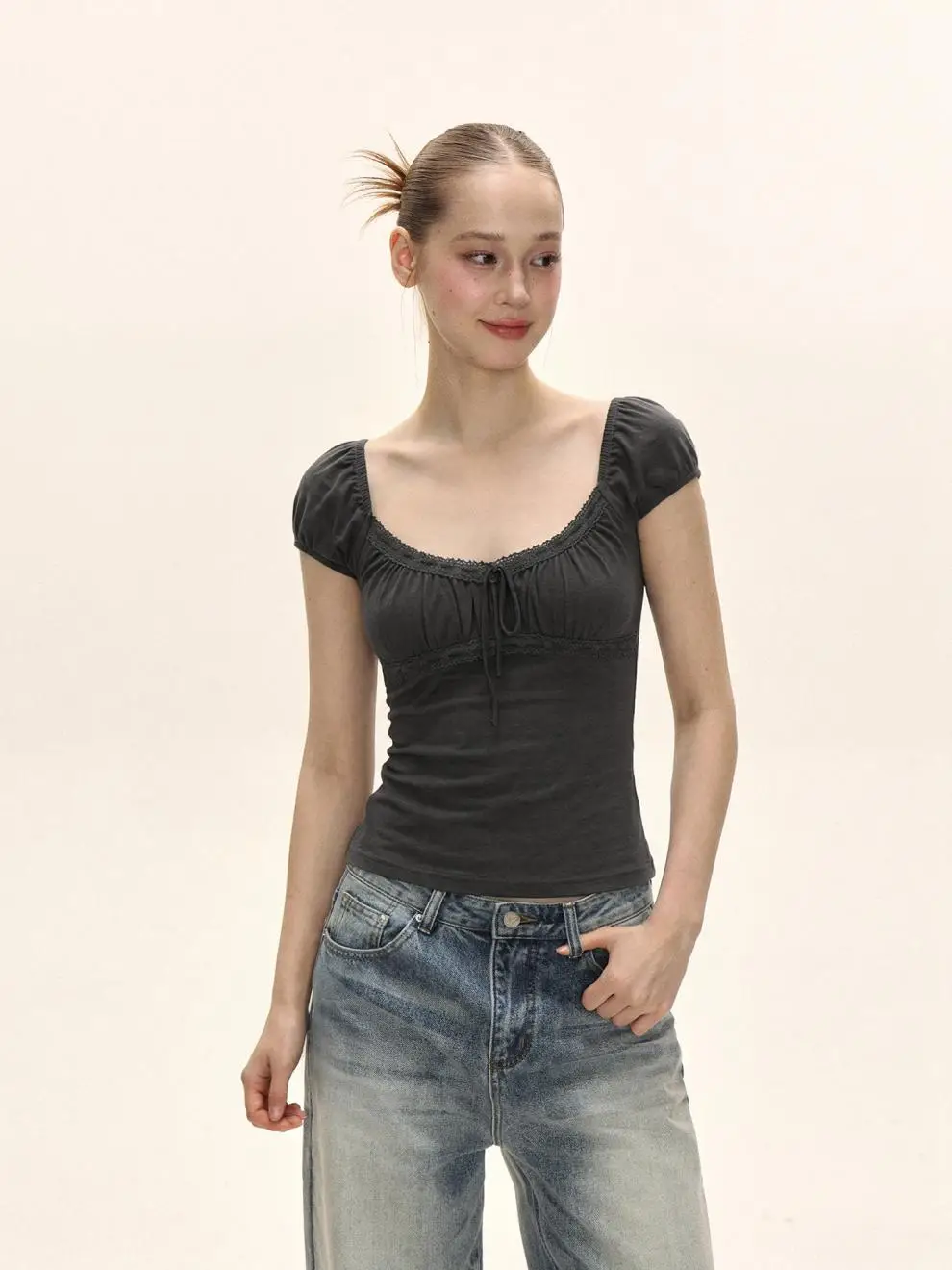 In-Stock 260g Rayon American-Style Square-Neck Short-Sleeve T-Shirt for Women, Summer Slim-Fit Large Neckline with Lace Trim and Tie-Up — feature 2