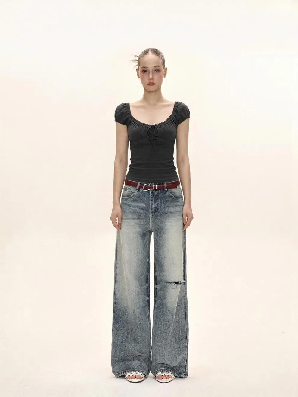 In-Stock 260g Rayon American-Style Square-Neck Short-Sleeve T-Shirt for Women, Summer Slim-Fit Large Neckline with Lace Trim and Tie-Up — feature 3