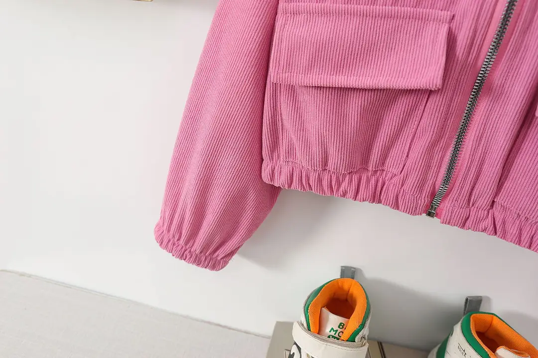 Direct sales from the source factory: girls' short zip-up jacket with hood, casual sporty style, fashionable new spring children's clothing — feature 35