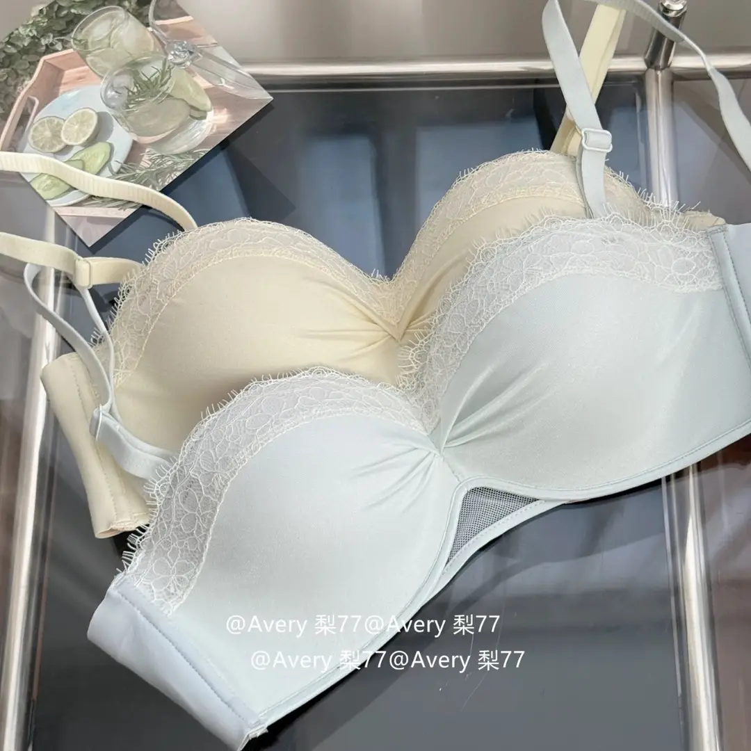 "Twilight Star Spirit" Eyelash Lace~ Three-Dimensional Half-Cup Bra for Women with Small Busts, Push-Up and Lift-Up Effect, Enhancing Appearance