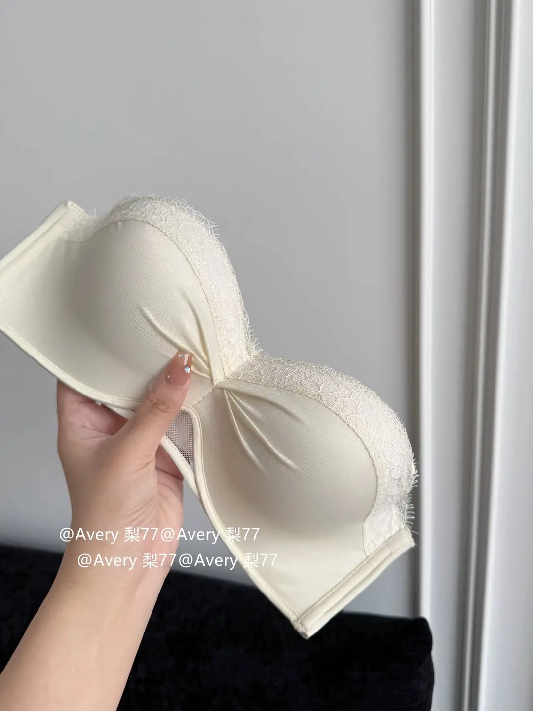 "Twilight Star Spirit" Eyelash Lace~ Three-Dimensional Half-Cup Bra for Women with Small Busts, Push-Up and Lift-Up Effect, Enhancing Appearance