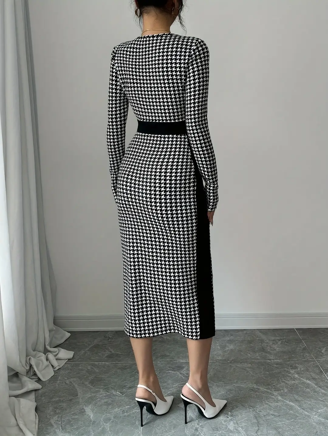 Autumn and Winter Fashionable and Elegant Waist-Cinching Slim-Fit Retro Square-Neck High-End Exquisite Houndstooth Long-Sleeve Dress