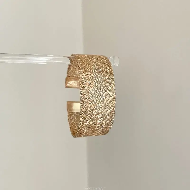Vintage "Lost in Tokyo" European and American Fashion Bracelet, Multi-Layer Hollow Open Arm Band, Light Luxury Geometric Design