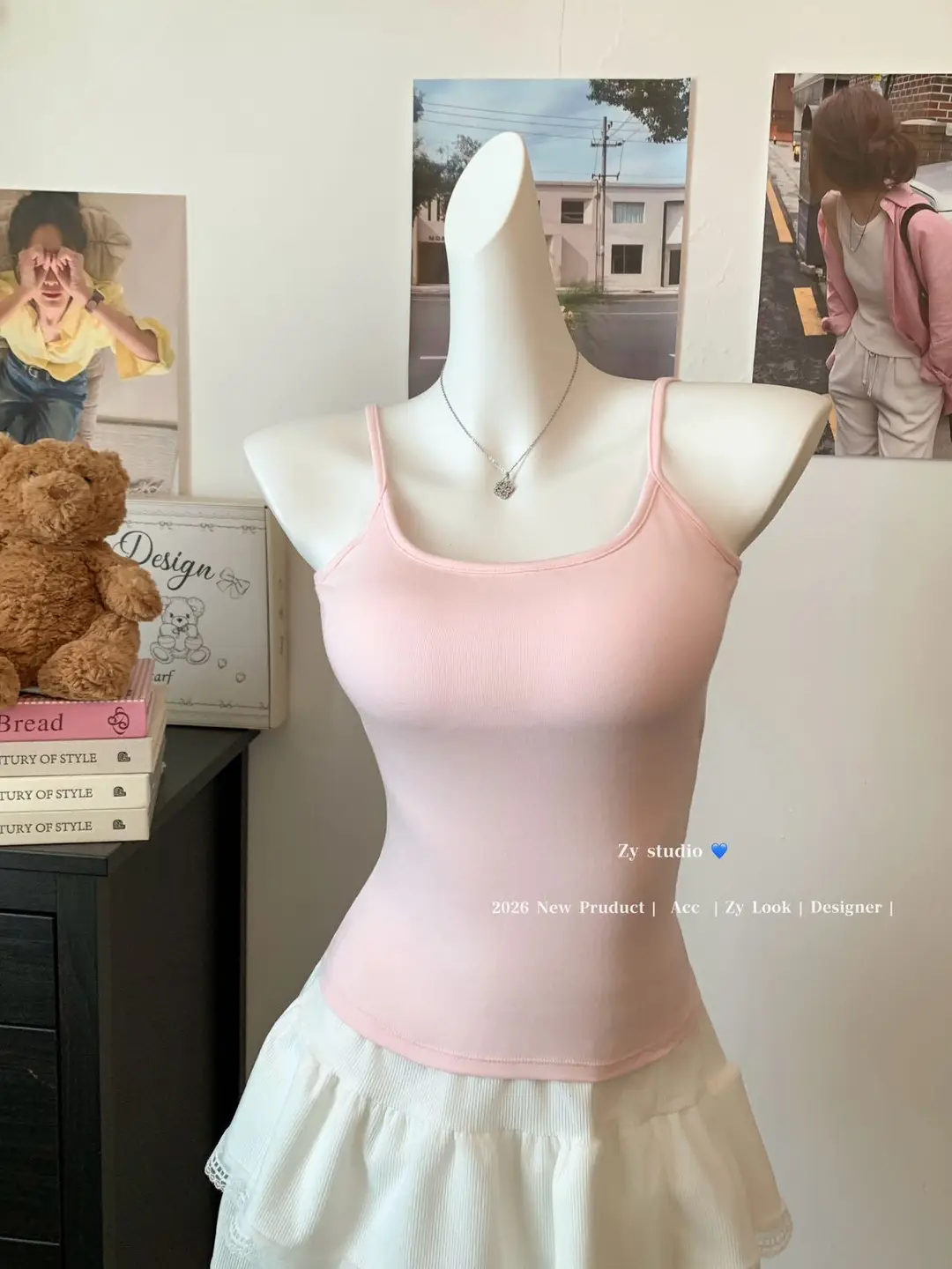 Solid Color Camisole for Women in Summer with Built-In Chest Pads, Sexy Sleeveless Top, Anti-Exposure, Slim Fit, Short Style, Beautiful Back — feature 20