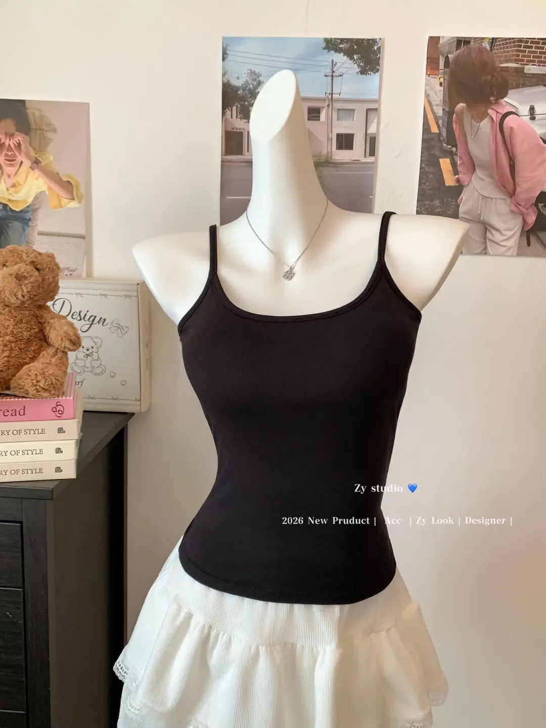 Solid Color Camisole for Women in Summer with Built-In Chest Pads, Sexy Sleeveless Top, Anti-Exposure, Slim Fit, Short Style, Beautiful Back — feature 21