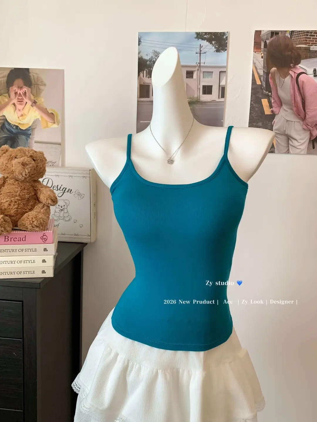 Solid Color Camisole for Women in Summer with Built-In Chest Pads, Sexy Sleeveless Top, Anti-Exposure, Slim Fit, Short Style, Beautiful Back — feature 22