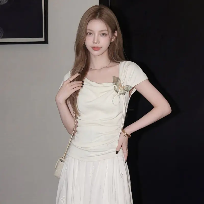 Light Blue Collarless Short-Sleeve T-Shirt with Exposed Collarbone, Summer Niche Style, Bow Tie Waist-Cinching Design, Stylish and Atmospheric Top — feature 11