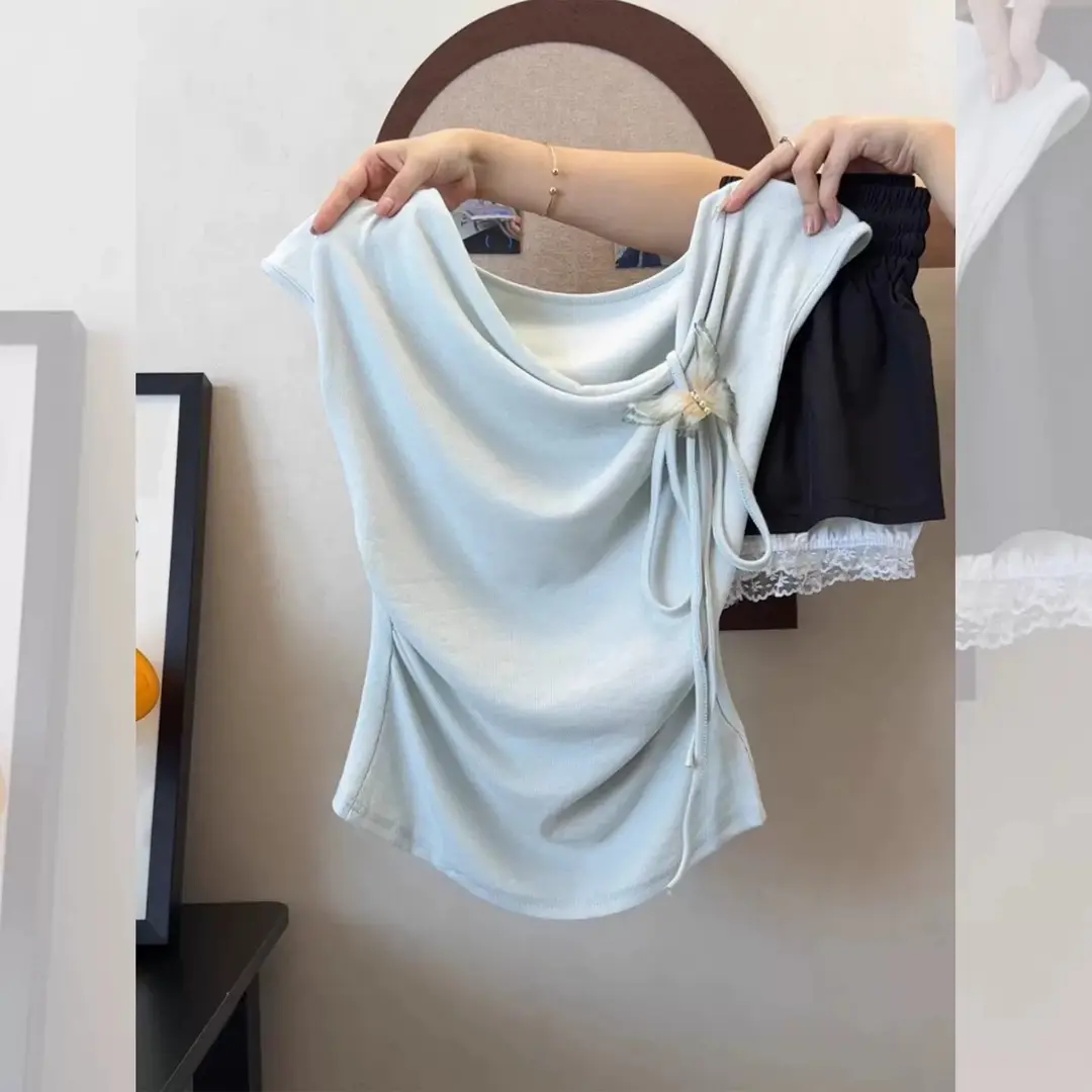 Light Blue Collarless Short-Sleeve T-Shirt with Exposed Collarbone, Summer Niche Style, Bow Tie Waist-Cinching Design, Stylish and Atmospheric Top — feature 14