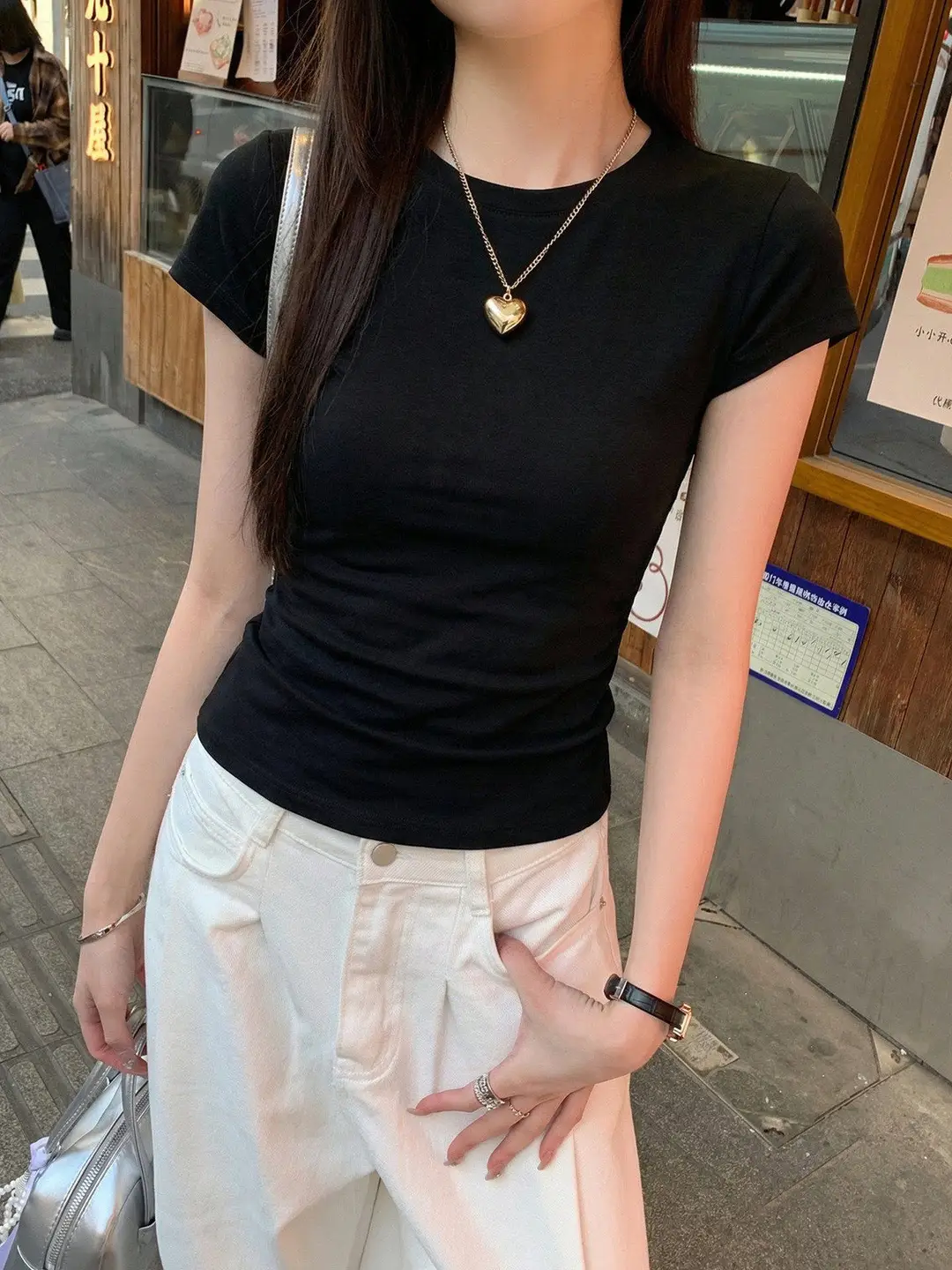 Black Round Neck Short-Sleeved T-Shirt Slim Fit Waist-Cinching Tight-Fitting Right-Shoulder Top for Women 2026 Summer Simple and Versatile Outfit — feature 15