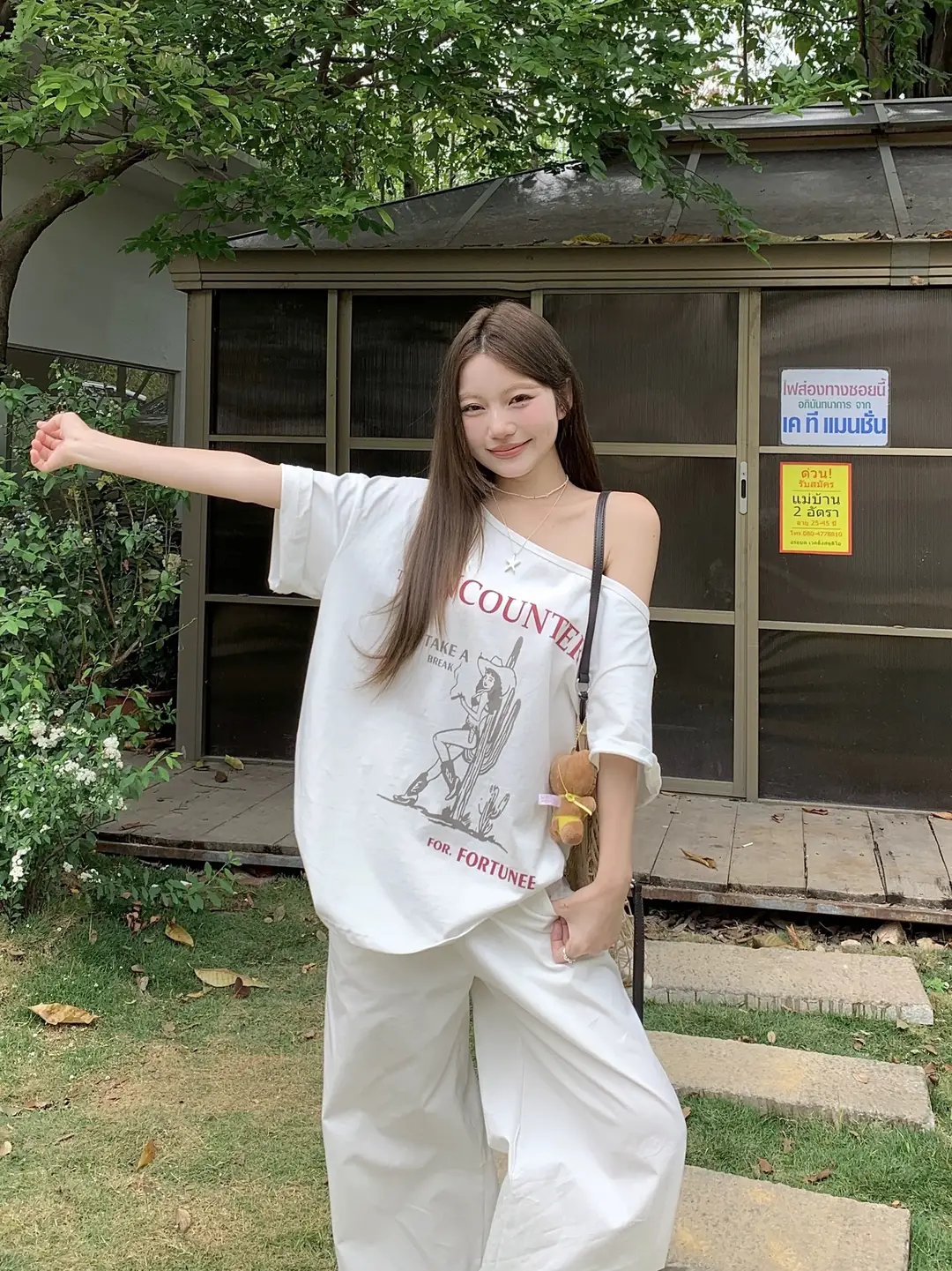 American-Style Spicy Girl Western Girl Print One-Shoulder Short-Sleeve T-Shirt for Women, Summer Loose High-End Design Off-Shoulder Top