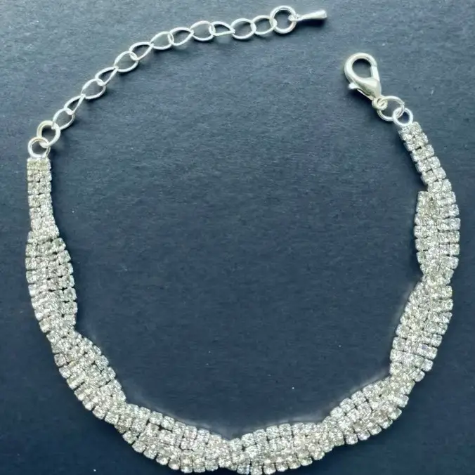 Cross-Border European and American Jewelry Sets, Bridal Necklaces and Earrings, Fashionable and High-End Jewelry, Versatile Clavicle Chain Accessories