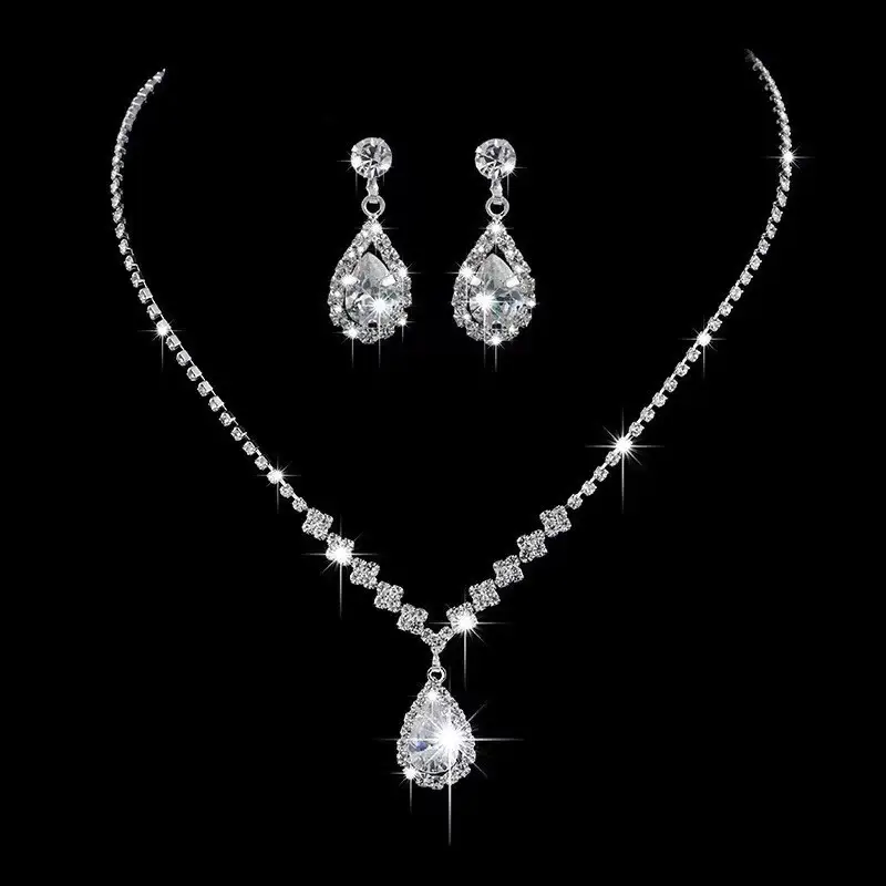 Cross-Border European and American Jewelry Sets, Bridal Necklaces and Earrings, Fashionable and High-End Jewelry, Versatile Clavicle Chain Accessories