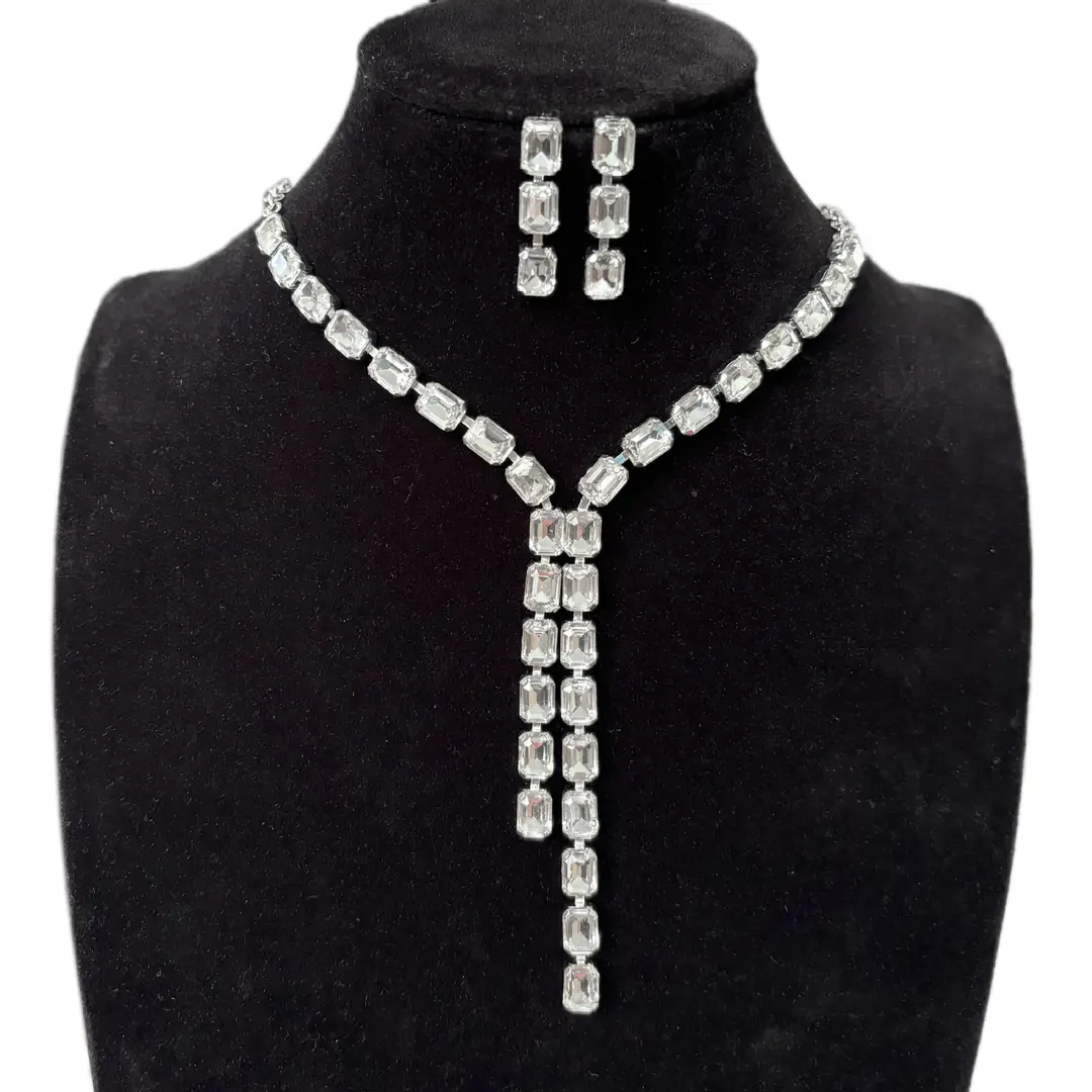 Cross-Border European and American Jewelry Sets, Bridal Necklaces and Earrings, Fashionable and High-End Jewelry, Versatile Clavicle Chain Accessories