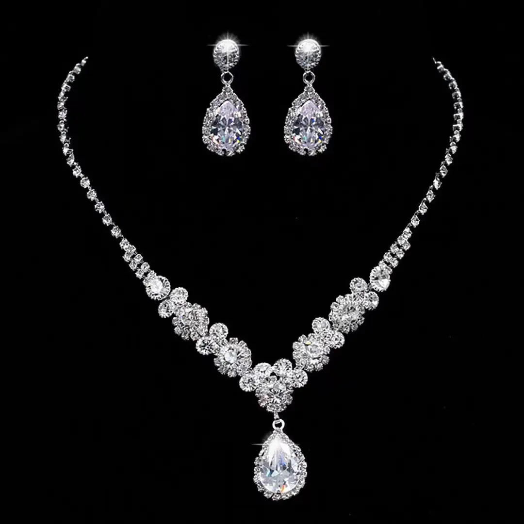 Cross-Border European and American Jewelry Sets, Bridal Necklaces and Earrings, Fashionable and High-End Jewelry, Versatile Clavicle Chain Accessories
