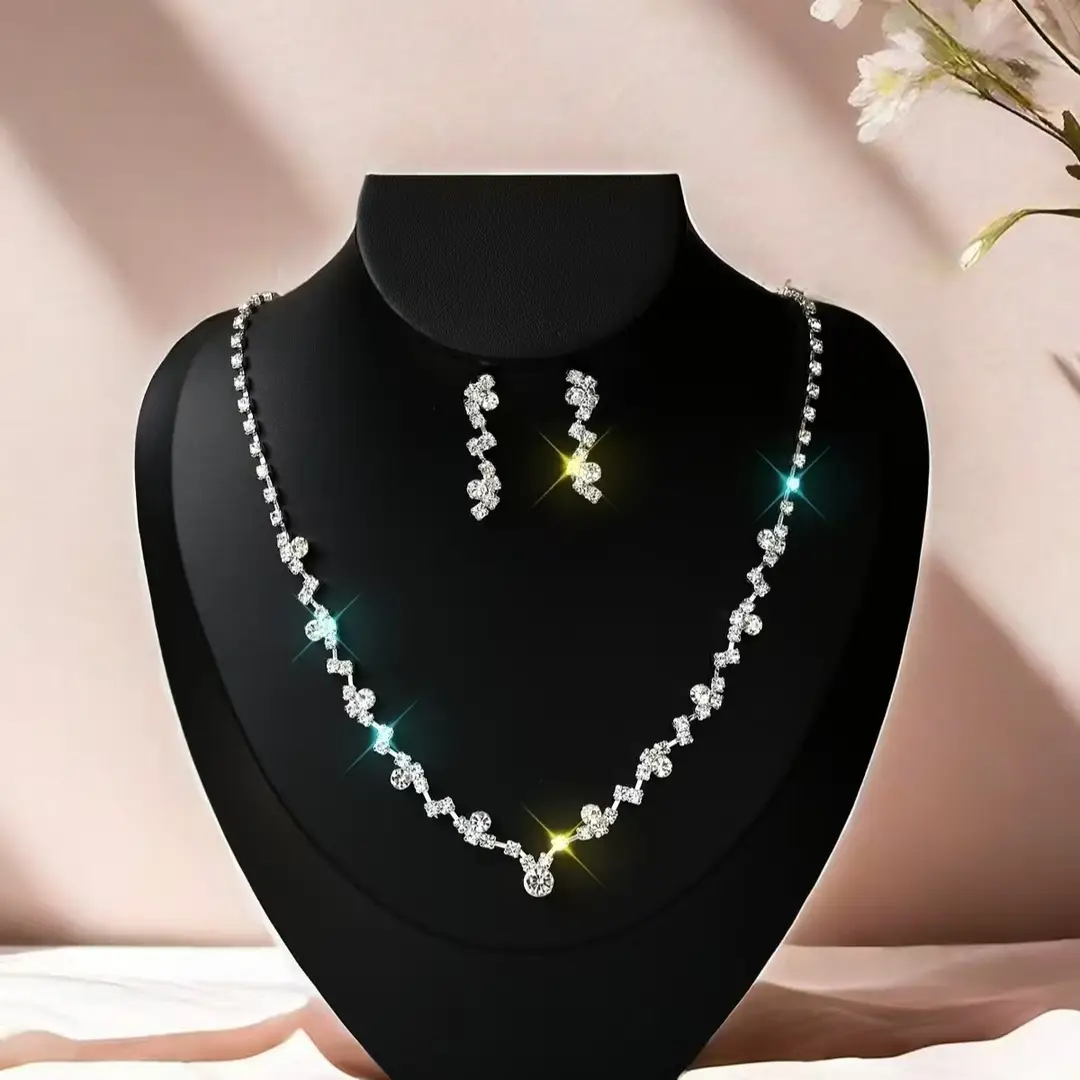 Cross-Border European and American Jewelry Sets, Bridal Necklaces and Earrings, Fashionable and High-End Jewelry, Versatile Clavicle Chain Accessories