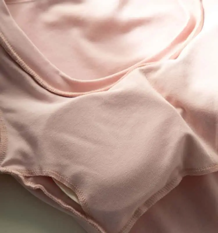 T-Shirt with Bra Padding for Small Busts, Summer Style, Enhances Appearance of Bust, Inner Wear Tank Top with Chest Pads, Short Sleeve — feature 16