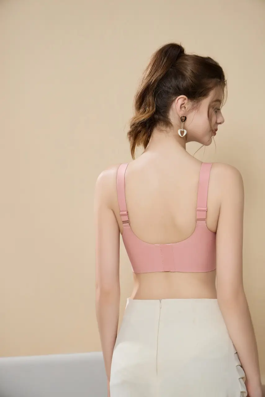 Jelly Soft Support Semi-Fixed Cup Seamless Wireless Comfortable Wide-Strap Bra with Gathering Effect, High Elasticity, Ultra-Soft, and Minimizes Appearance — feature 2