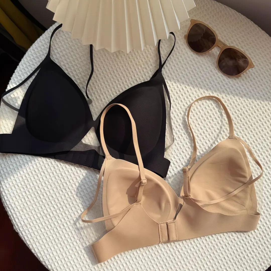 Original French-Style Triangle Cup Bra with Breathable Mesh, Lightweight, Comfortable, Sexy, Seamless, Simple, Beautiful Back Design, Women's Underwear — feature 7
