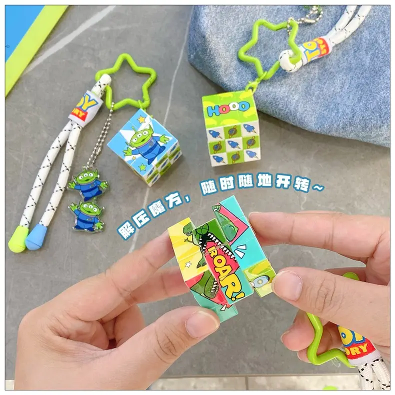 Authentic Disney Toy Story Three-Eyed Alien Keychain Small Pendant Rubik's Cube Keyring Backpack Decoration Small Gift — feature 3