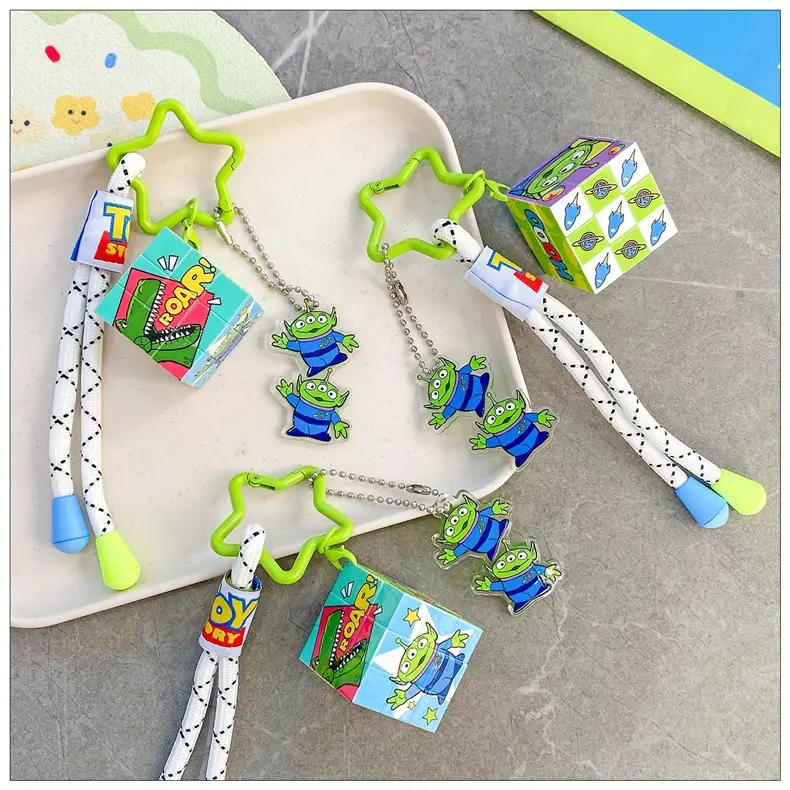 Authentic Disney Toy Story Three-Eyed Alien Keychain Small Pendant Rubik's Cube Keyring Backpack Decoration Small Gift — feature 7