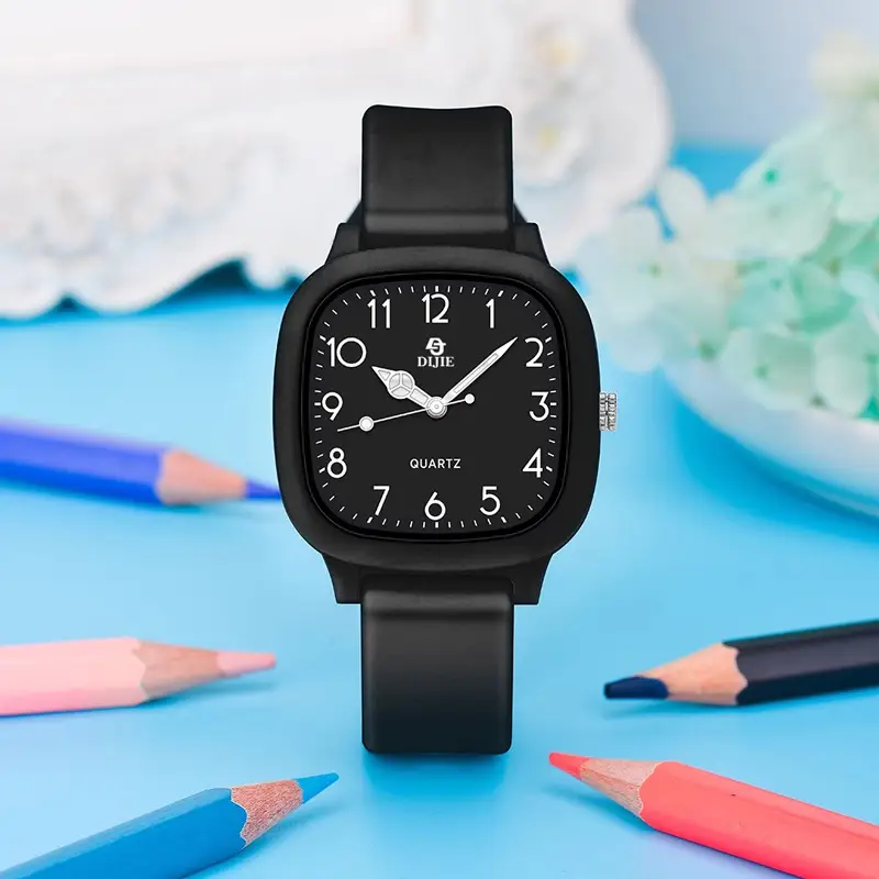 Milk Tea Color Watch, Instagram-Style, High Aesthetic Value, Suitable for Middle and High School Students, for Exams, Women's Model, Forest Style, Fresh and Unique Design